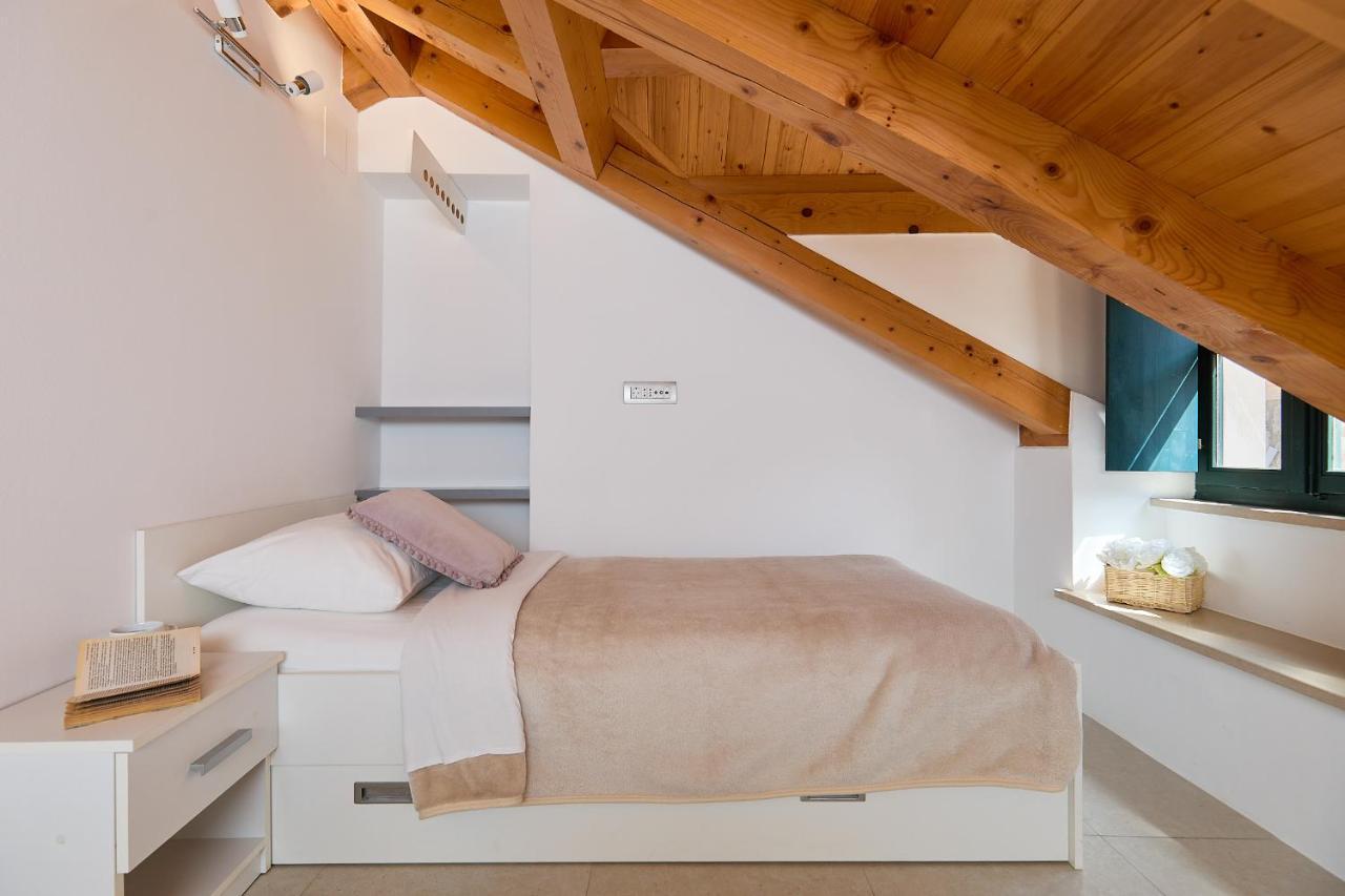 B18 Apartment Дубровник Екстериор снимка